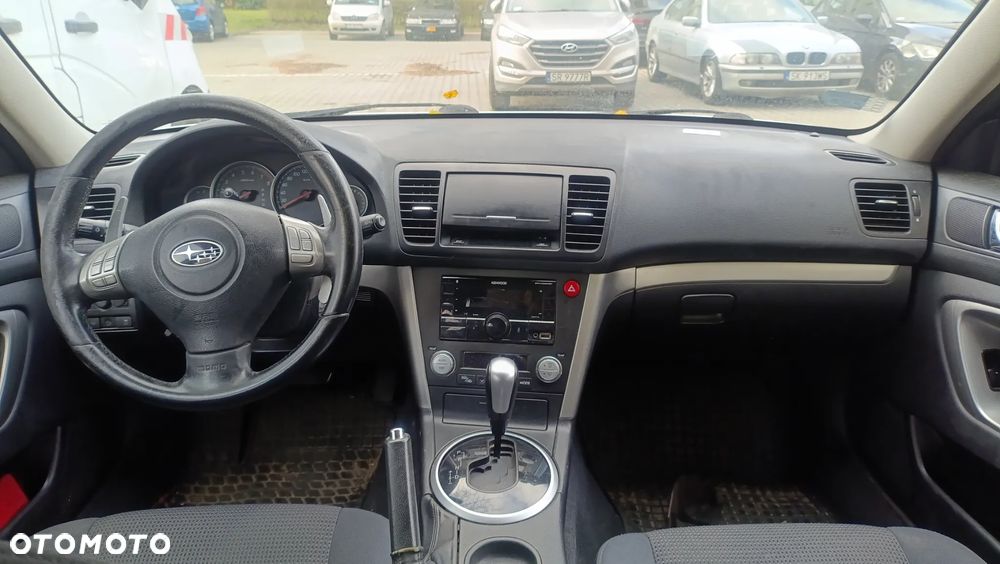 Subaru Legacy - 3