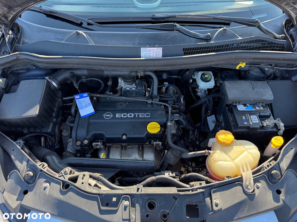 Opel Corsa - 12