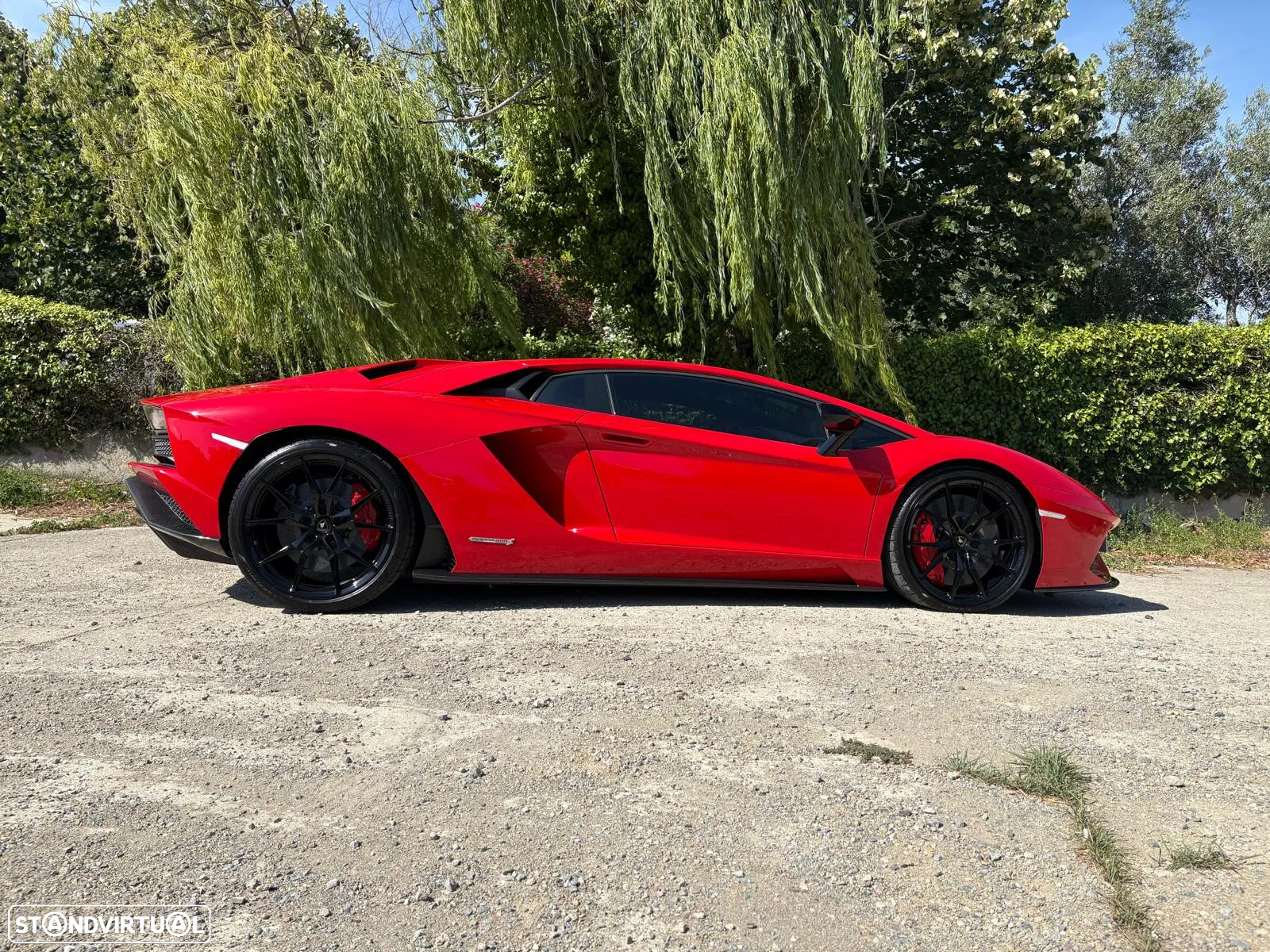 Lamborghini Aventador 6.5 V12 LP740-4 S - 27