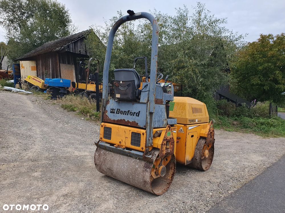 Terex - 9