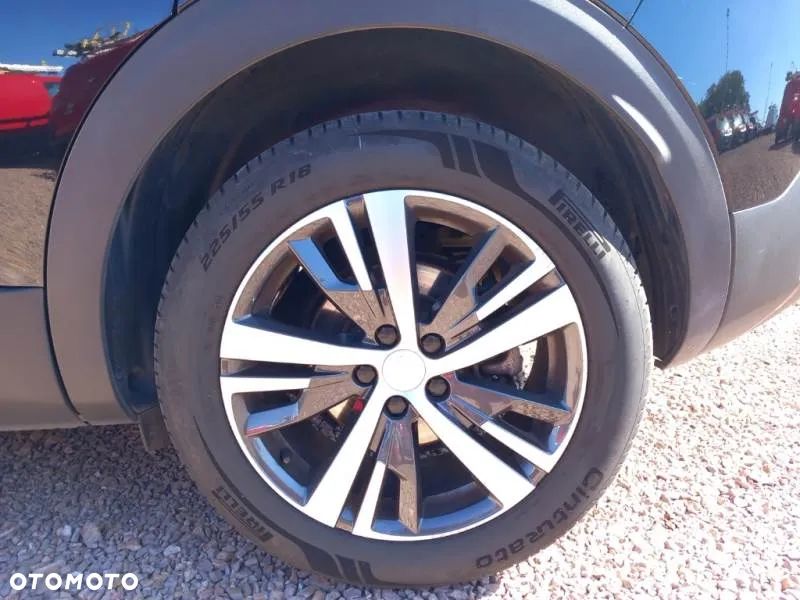 Peugeot 3008 1.5 BlueHDi Allure S&S EAT8 - 19