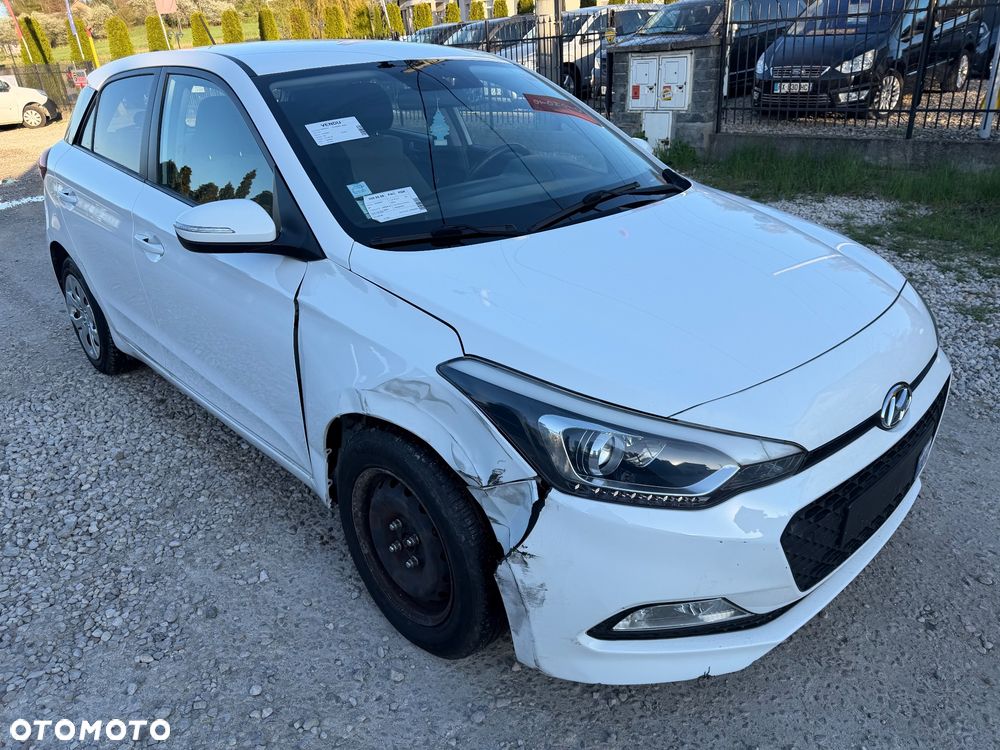 Hyundai i20 1.1 CRDi BlueDrive Elegant - 8