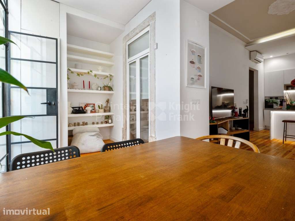 Apartamento T2 situado na Lapa, com terraço e piscina. - Grande imagem: 4/25