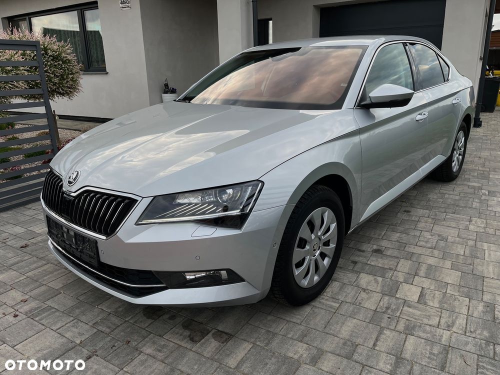 Skoda Superb 1.5 TSI ACT DSG Sportline - 2