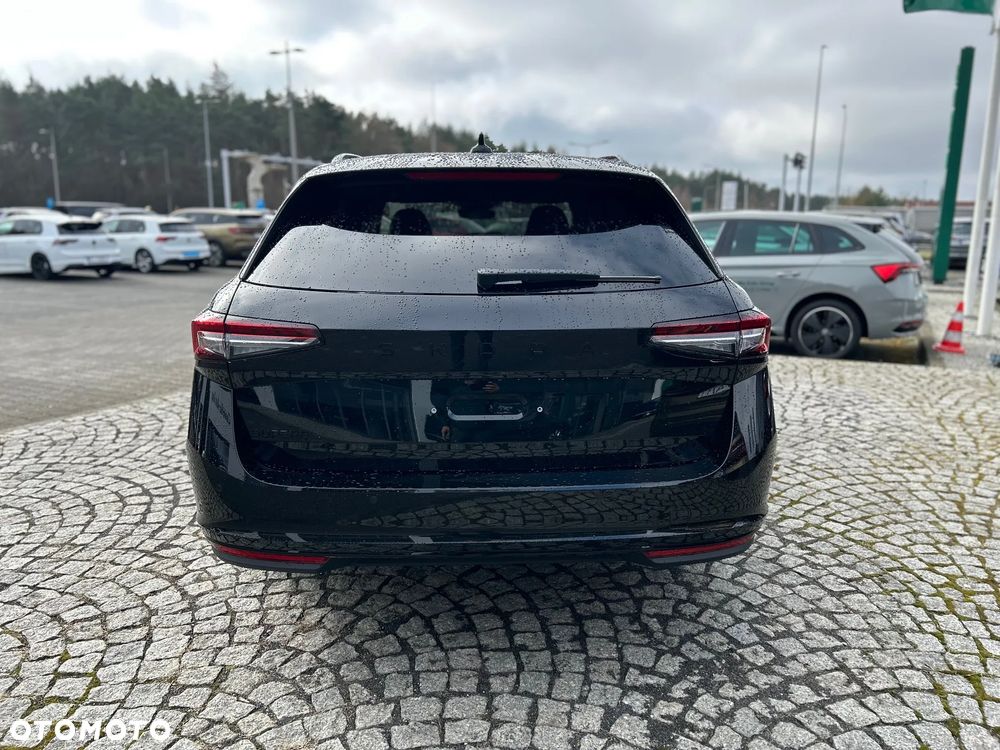Skoda Superb 2.0 TSI Sportline DSG - 6