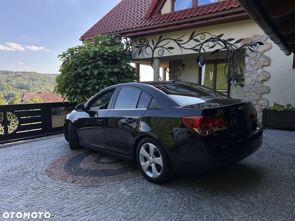Chevrolet Cruze 2.0 LT - 9