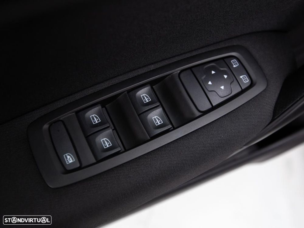 Renault Megane IV SOCIETE BLUE DCI 115 c/IVA - 11