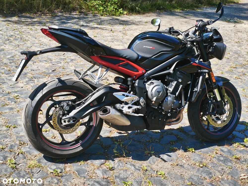 Triumph Street Triple - 2