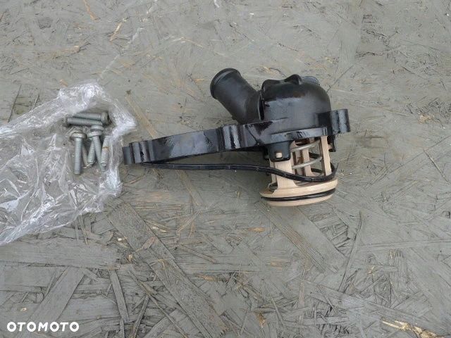 TERMOSTAT 06E121111M AUDI A4 8K0 A5 Q5 3.2 FSI - 2