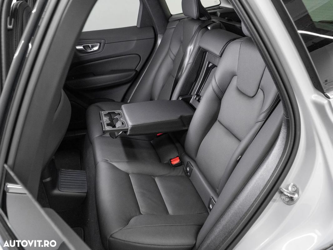 Volvo XC 60 - 29