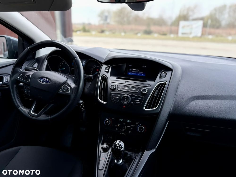 Ford Focus 1.0 EcoBoost Gold X (Edition) - 11