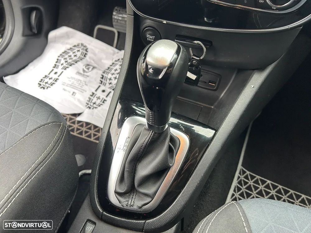 Renault Clio 1.5 dCi GT Line EDC - 22