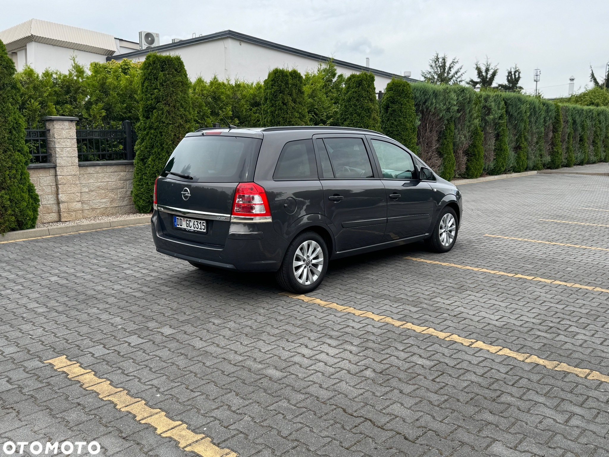 Opel Zafira 1.7 CDTI Cosmo - 37