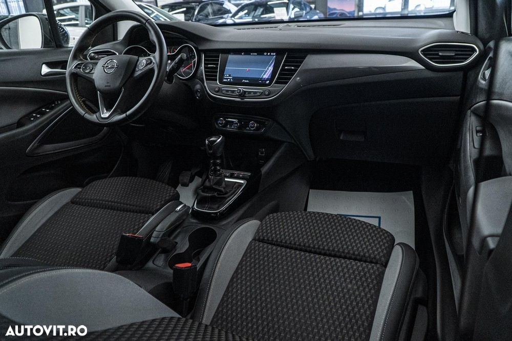 Opel Crossland X 1.2 Start/Stop Innovation - 2