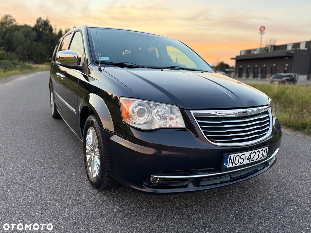Chrysler Town & Country 3.6 Limited - 2