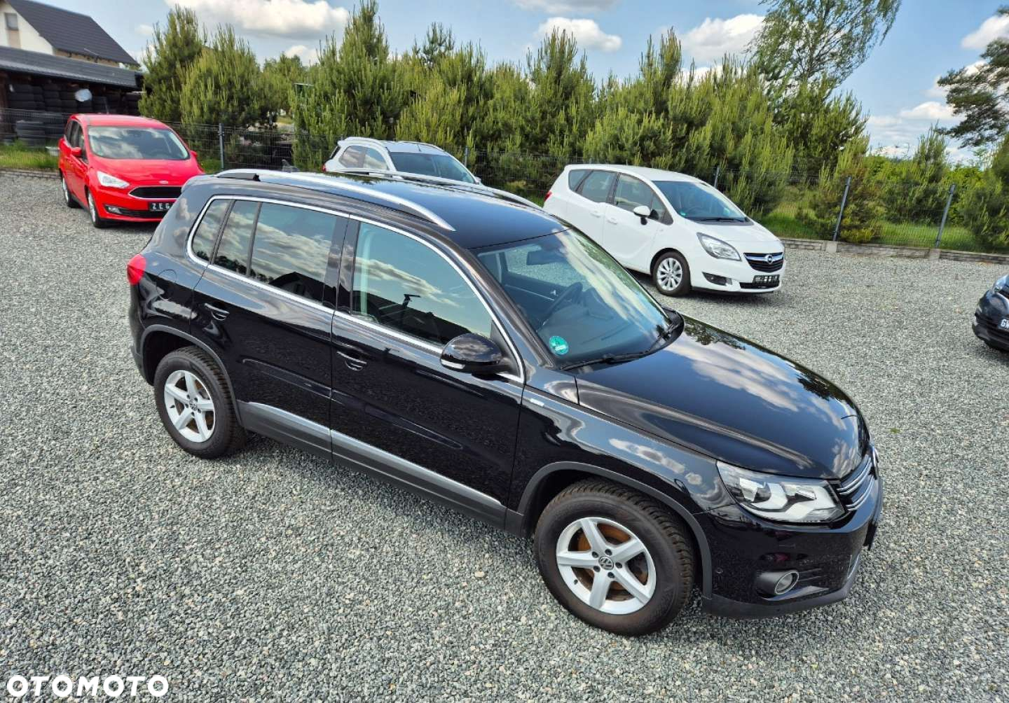 Volkswagen Tiguan - 26