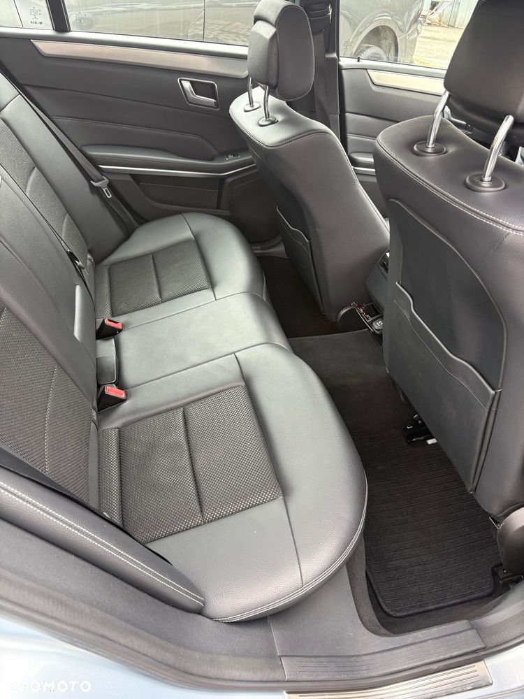 Mercedes-Benz Klasa E 220 BlueTEC 7G-TRONIC Avantgarde - 18