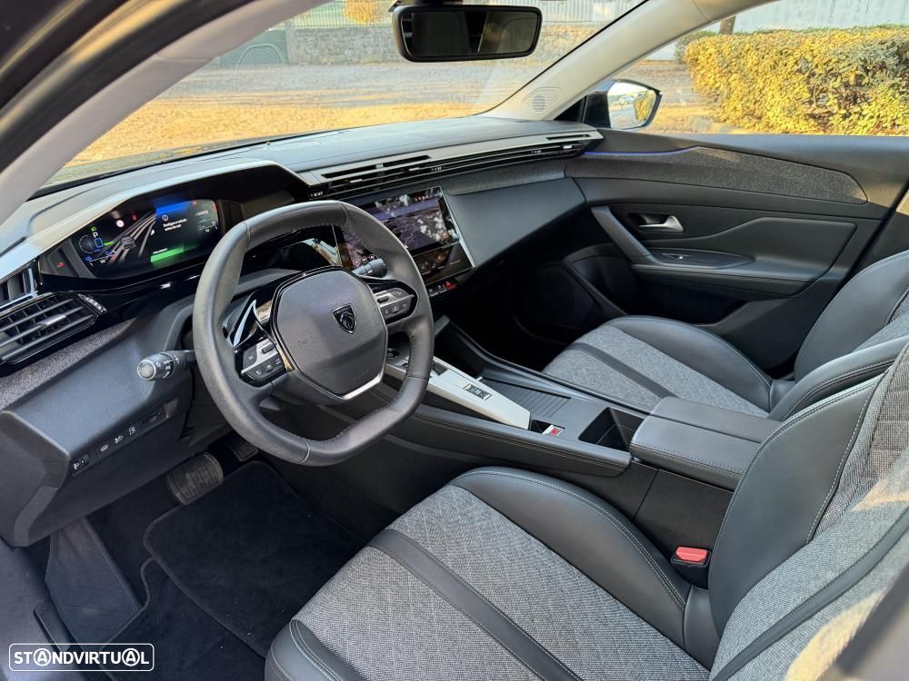 Peugeot 408 1.6 Hybrid Allure Pack e-EAT8 - 9