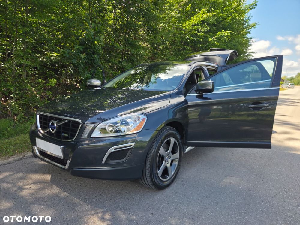 Volvo XC 60 D3 R-Design - 24