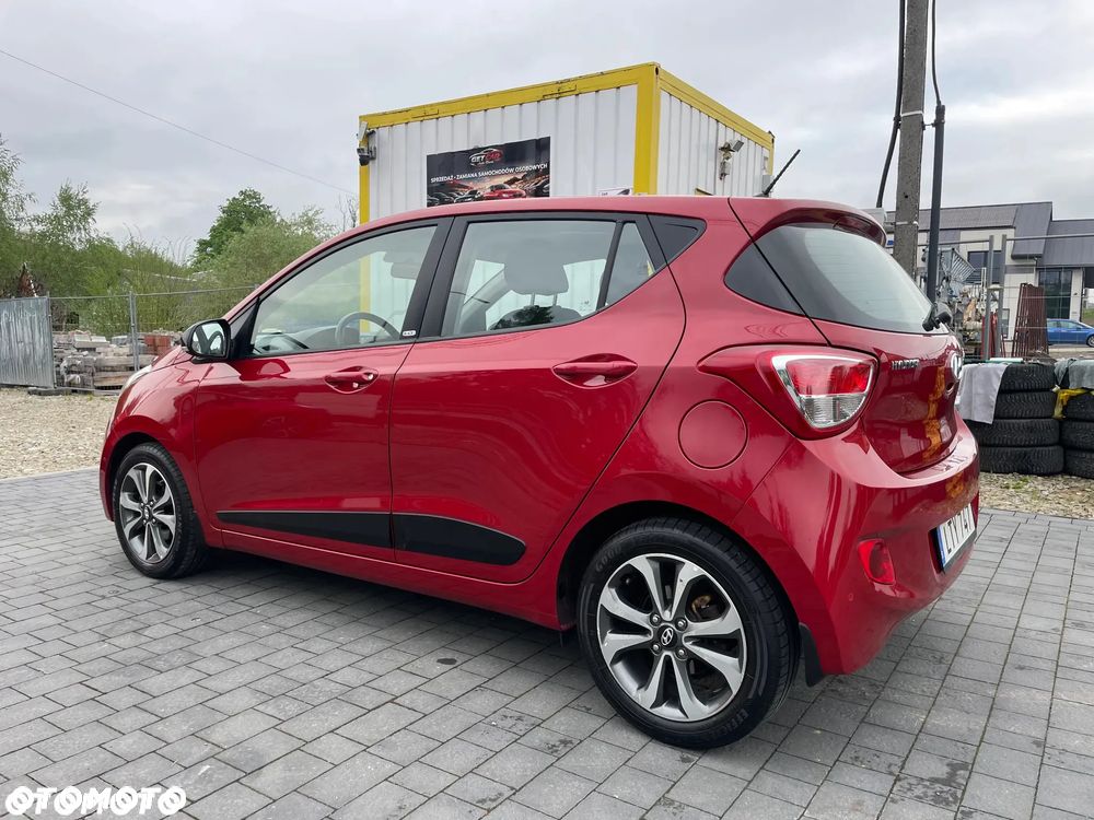 Hyundai i10 1.0 BlueDrive Black Line - 11