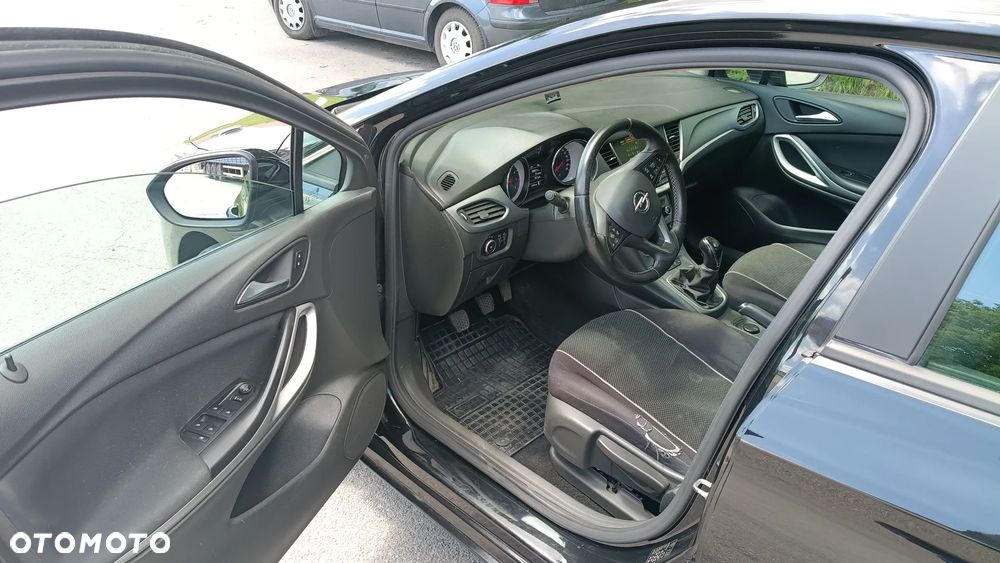 Opel Astra 1.2 T Edition S&S - 12