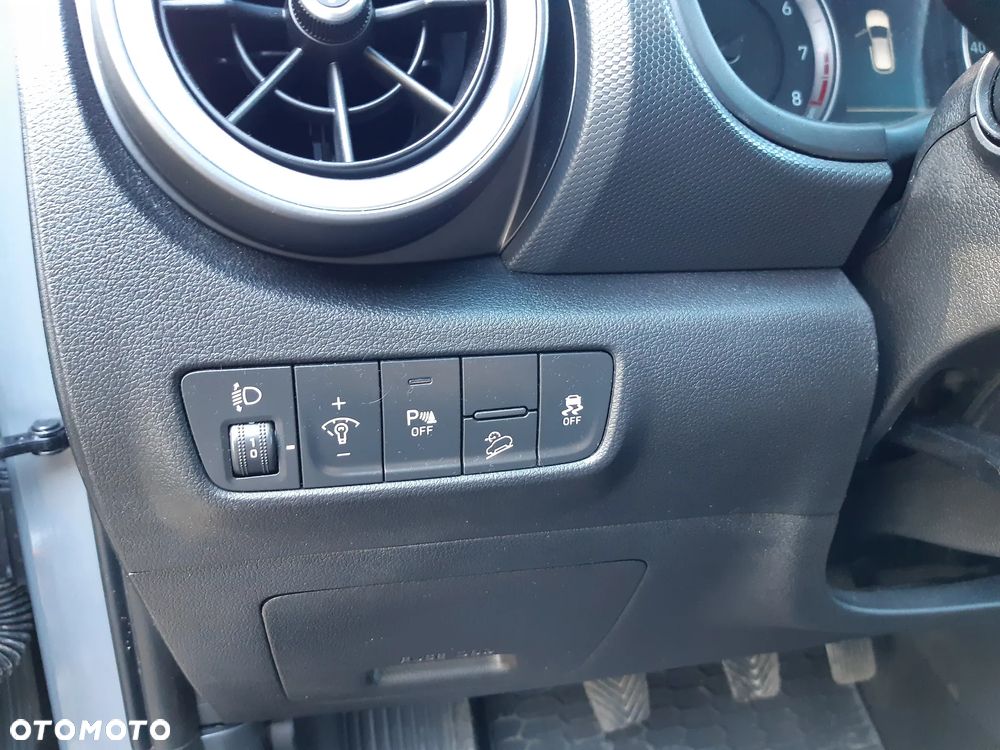 Hyundai Kona 1.0 T-GDI Pure - 22