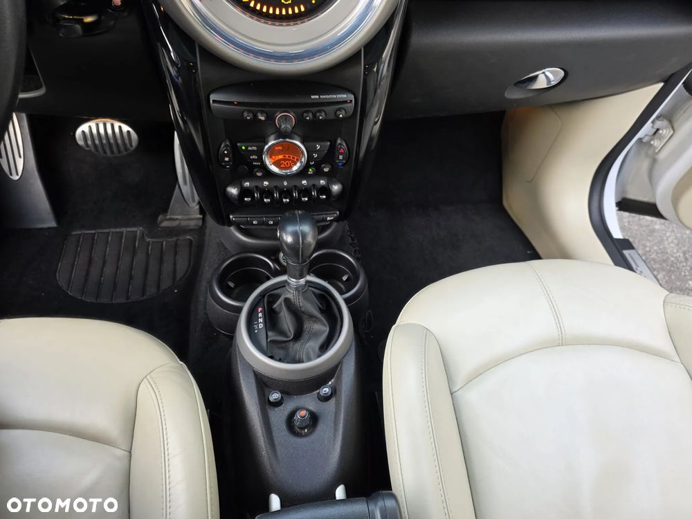 MINI Countryman Cooper SD All4 - 34