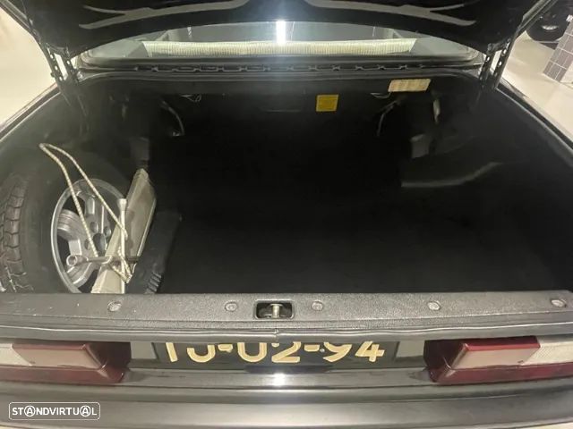 Volvo 244 - 21