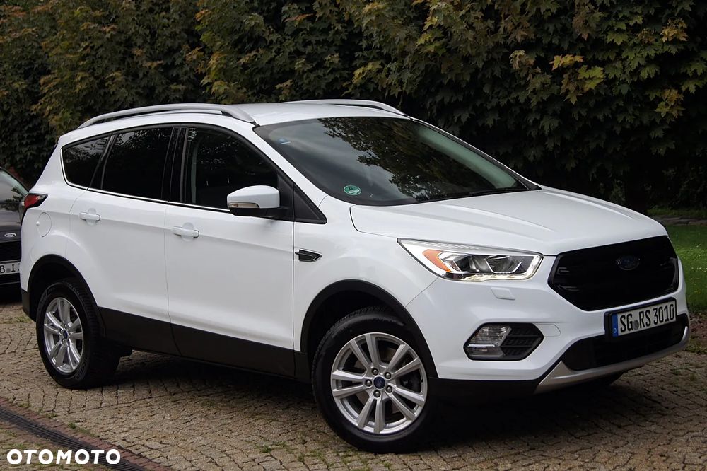 Ford Kuga - 3