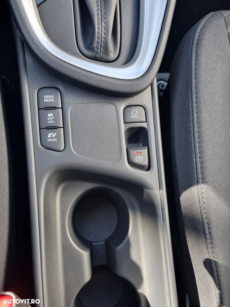 Toyota Yaris Cross 1.5 VVT-i HSD 4x2 Active - 8