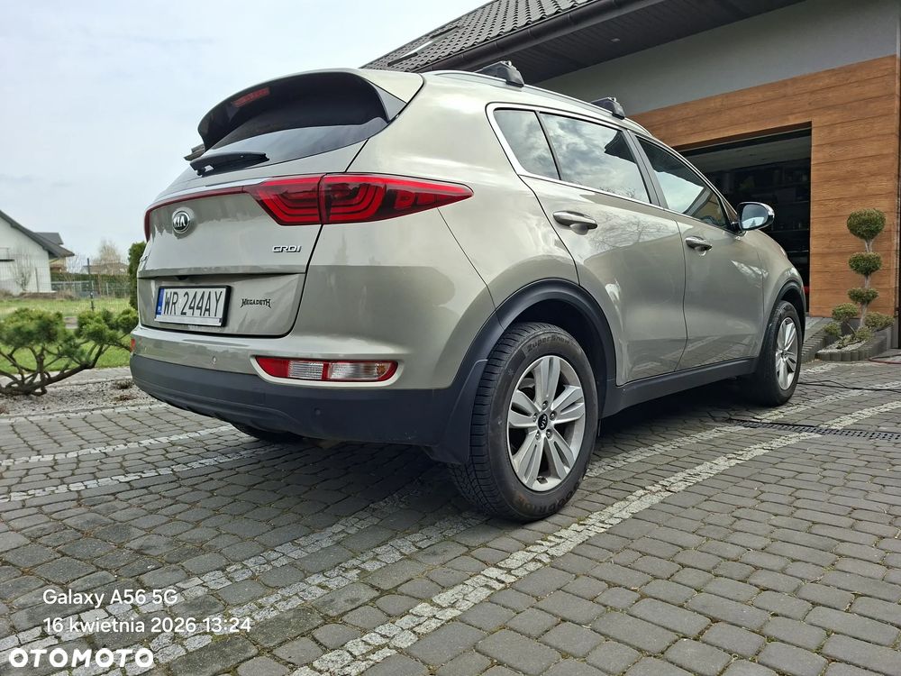 Kia Sportage 1.7 CRDI 2WD Dream-Team Edition - 2