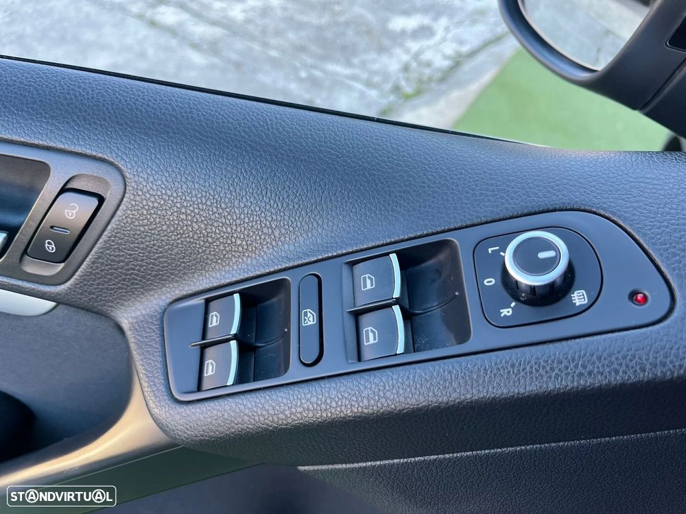 VW Tiguan 2.0 TDI Trend BlueMotion - 17