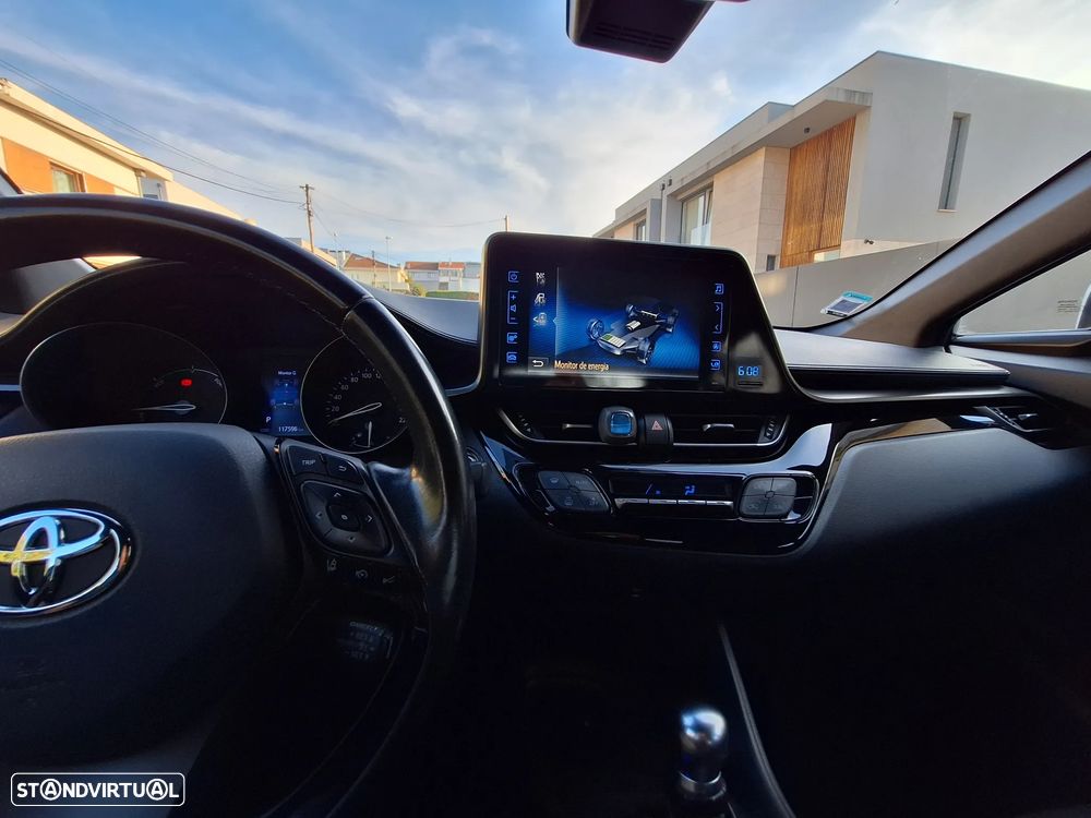Toyota C-HR 1.8 HSD Comfort - 12