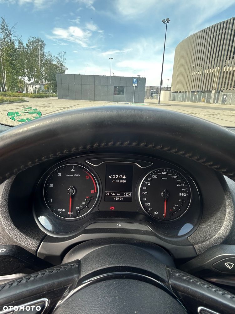 Audi A3 Sportback - 16
