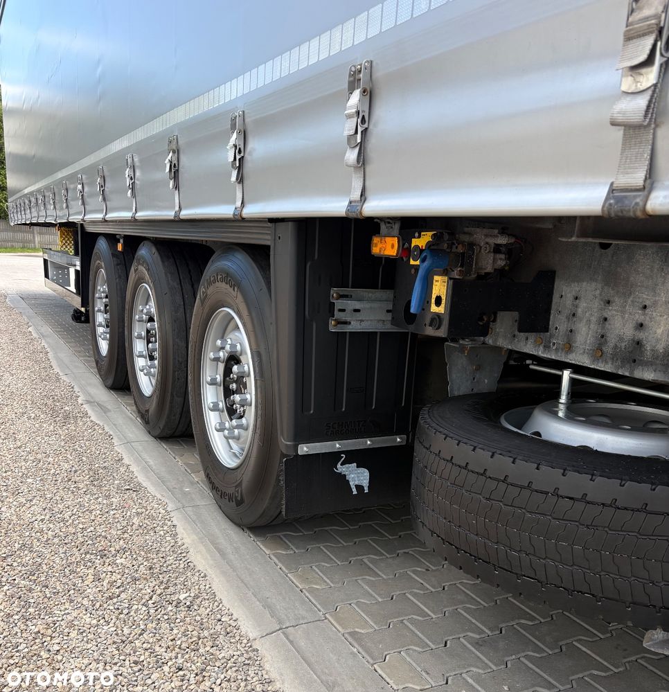Schmitz Cargobull Standard Podnoszona Oś Idealny Stan - 9