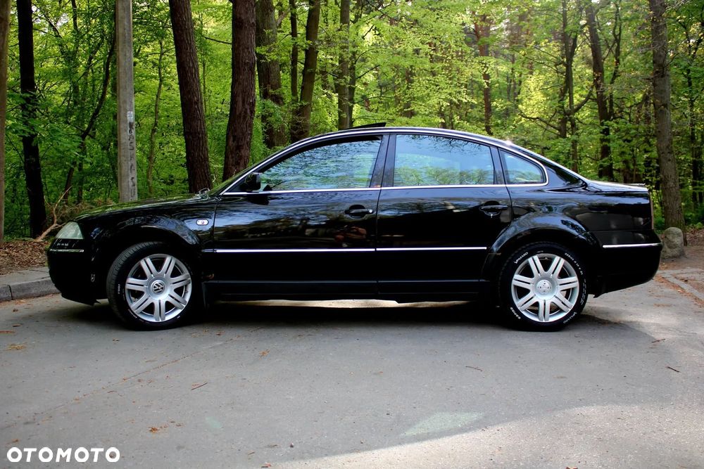 Volkswagen Passat 1.9 TDI Highline Tiptr - 4