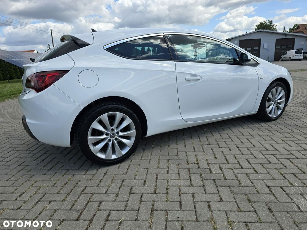 Opel Astra - 9