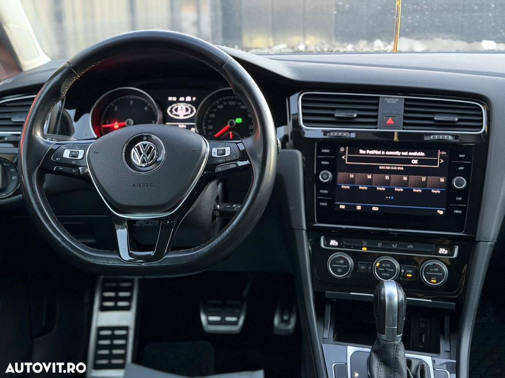 Volkswagen Golf 1.6 TDI SCR DSG Join - 13