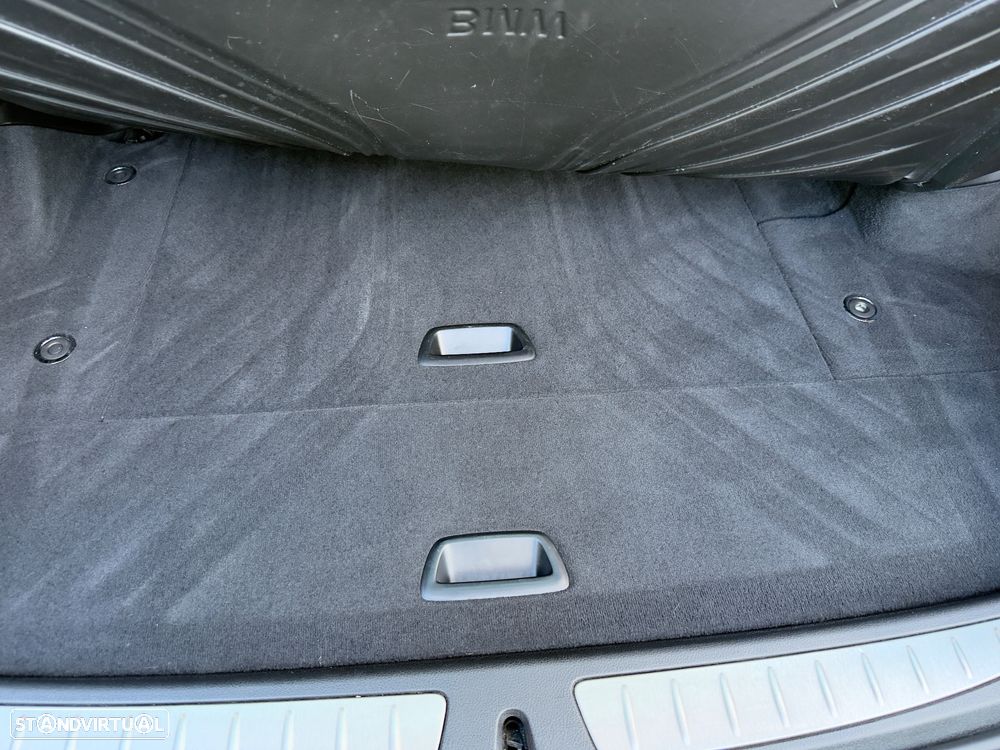 BMW 320 d Auto Pack M - 40