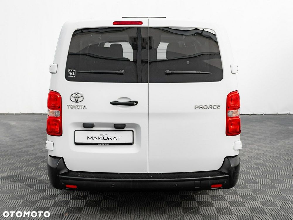 Toyota ProAce Kombi 2.0 D-4D Long 2,8t - 10
