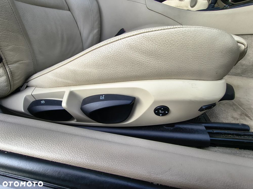 BMW Seria 3 320i - 17
