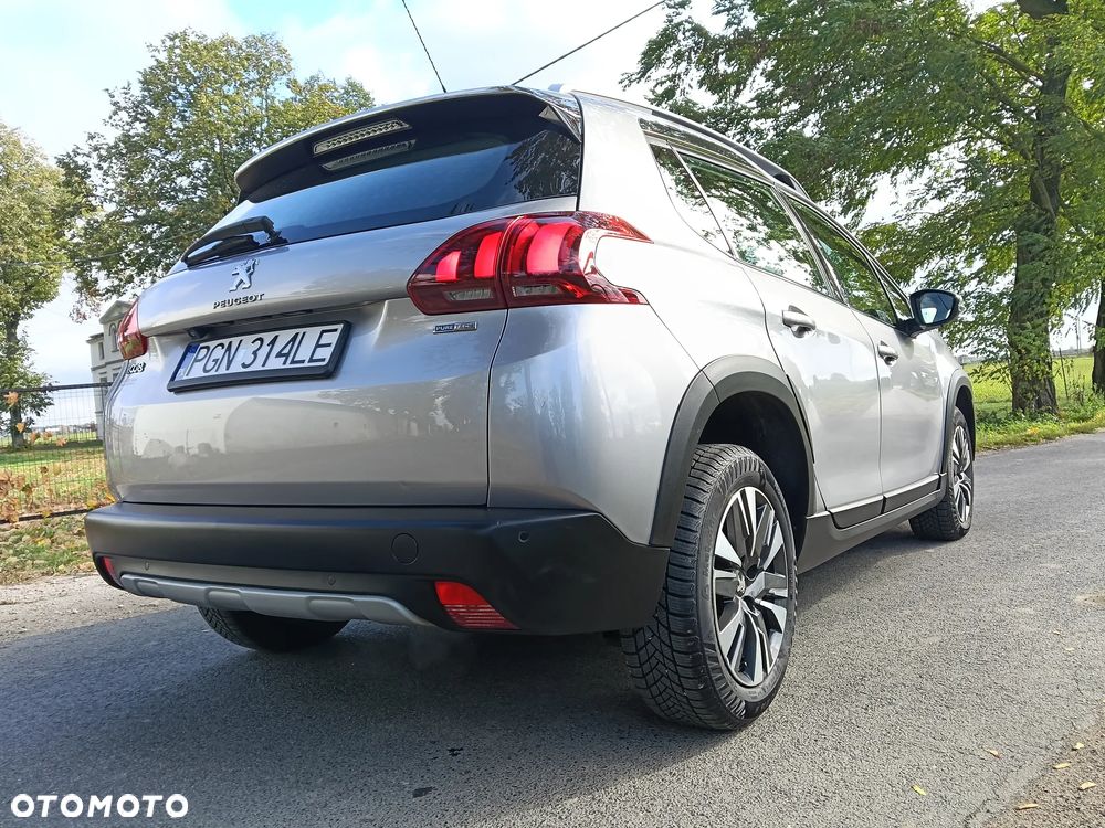 Peugeot 2008 PureTech 110 Stop&Start EAT6 Allure - 10