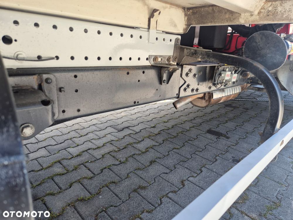 Iveco Daily 65 C 18 / 3.0 DIESEL / HDS FASSI F28B / WYWROTKA / MOCNA RAMA / BEZWYPADKOWY / SERWISOWANY / MOCNY SILNIK / EURO 4 / BEZWYPADKOWY - 20