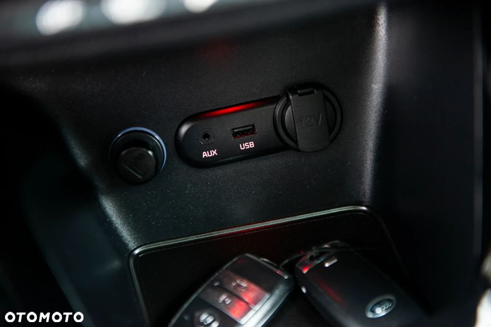 Kia Ceed 1.6 T-GDI GT - 28