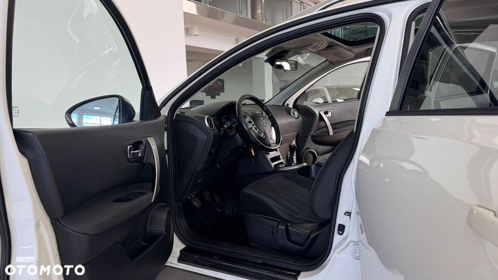 Nissan Qashqai+2 - 18