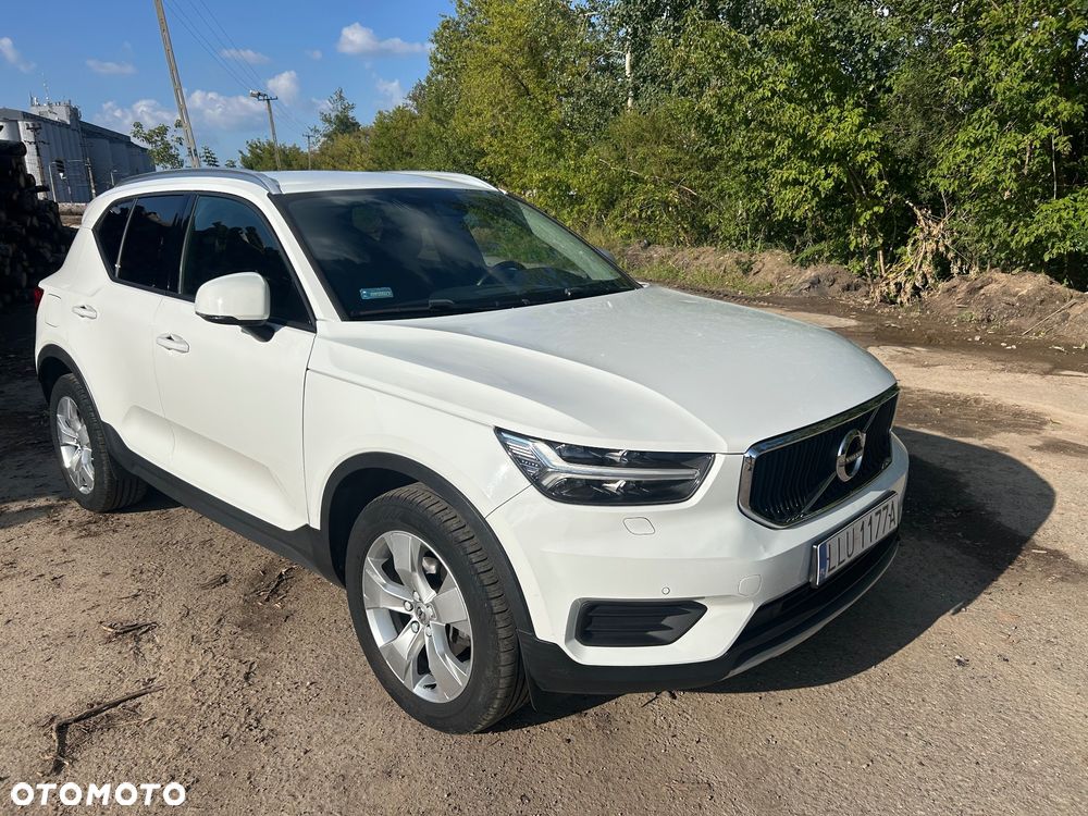 Volvo XC 40 D3 Momentum Pro - 4