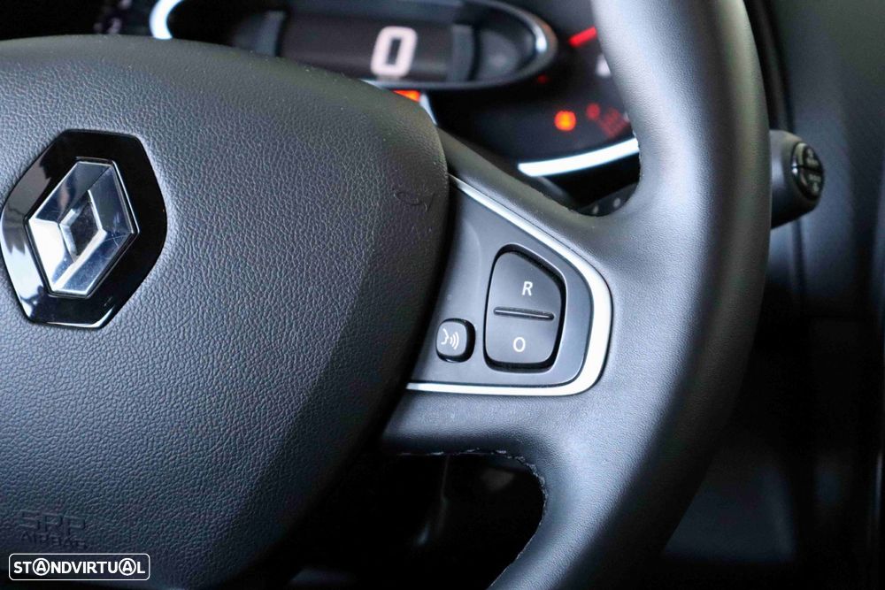 Renault Clio Sport Tourer 0.9 TCe Limited - 16