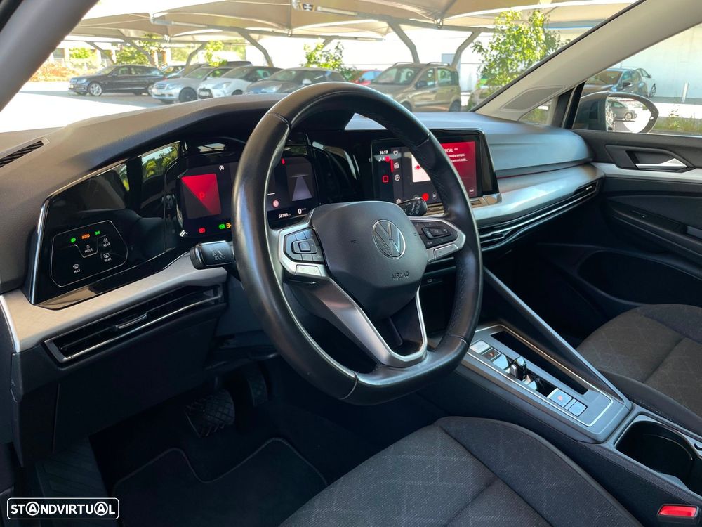 VW Golf Variant 1.5 eTSI OPF DSG Life - 26