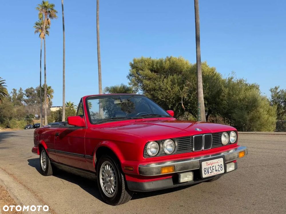 BMW Seria 3 325i - 2
