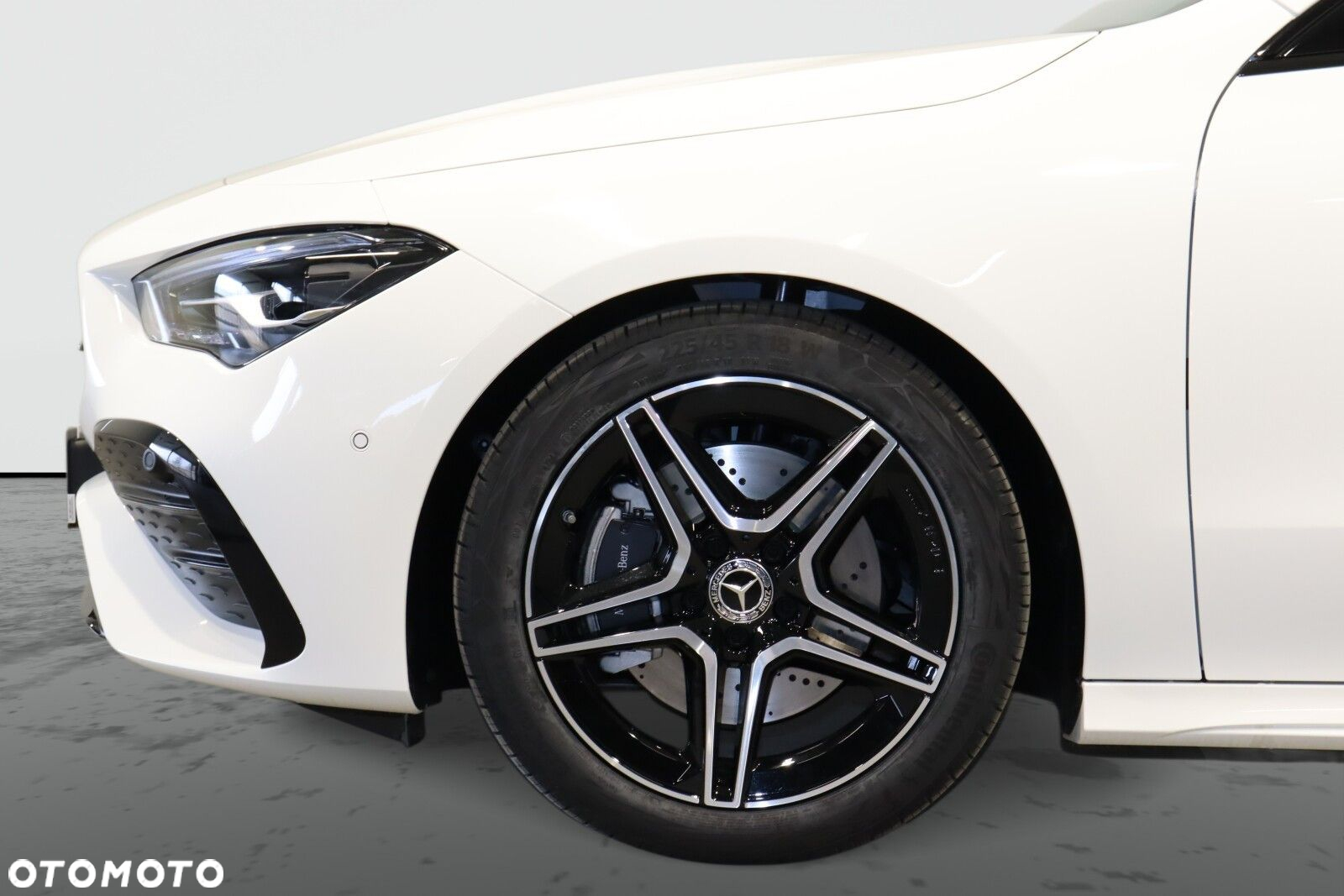 Mercedes-Benz CLA 200 AMG Line 7G-DCT - 6